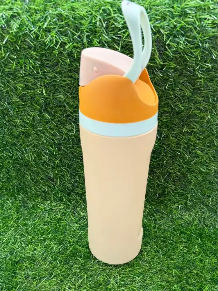 Discover the Ultimate 24oz Insulated Water Bottle - Image 12